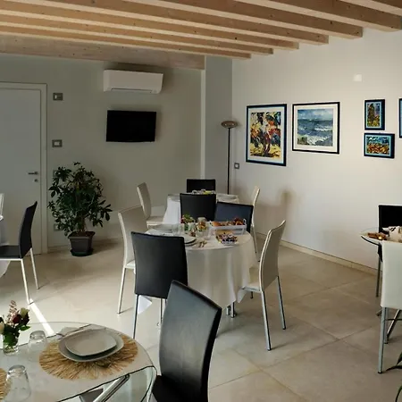 Relais Corte Bergamini Bed & Breakfast *